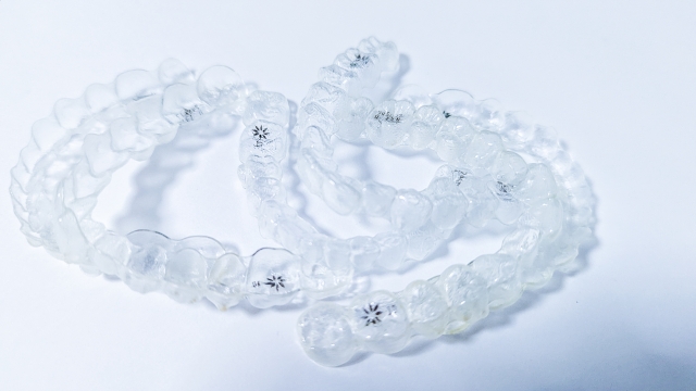 マウスピース矯正